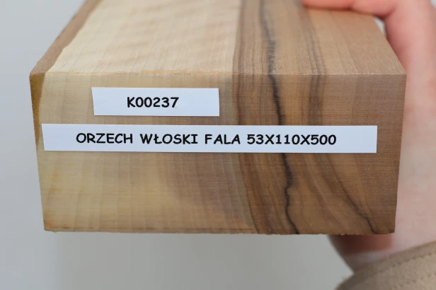 Orzech włoski fala Walnut Flame drewno do toczenia kantówka wood for turning Timber