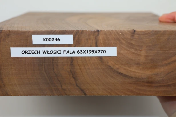 Orzech włoski fala Walnut Flame drewno do toczenia kantówka wood for turning Timber