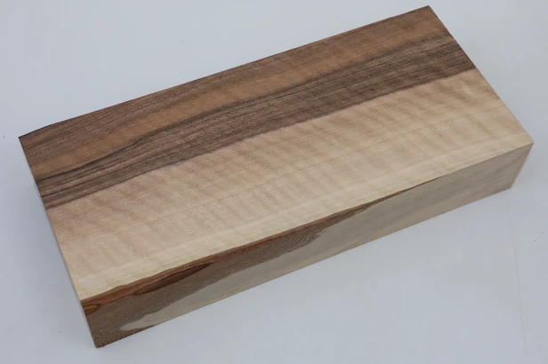 Orzech włoski fala Walnut Flame drewno do toczenia kantówka wood for turning Timber