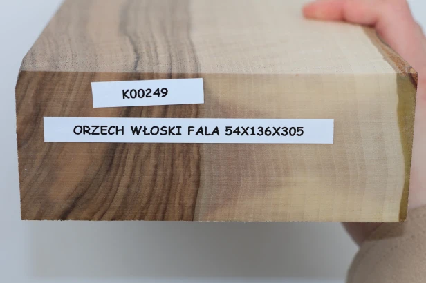 Orzech włoski fala Walnut Flame drewno do toczenia kantówka wood for turning Timber