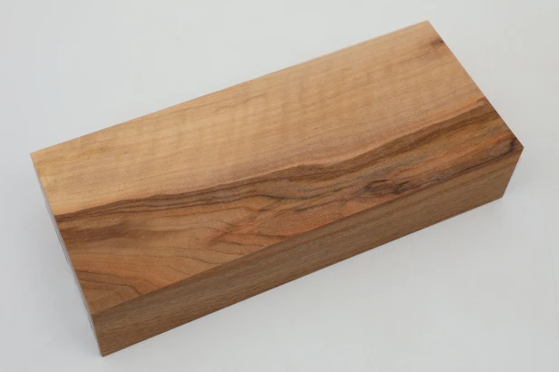 Orzech włoski fala Walnut Flame drewno do toczenia kantówka wood for turning Timber