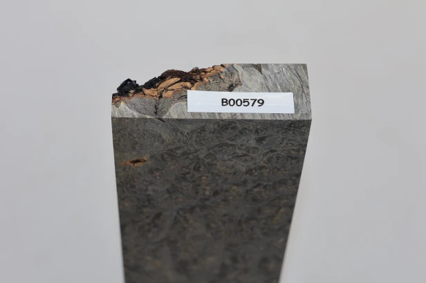 Klon jesionolistny czeczot grafit Ash-leaf Maple Burl Graphite stabilizowane drewno na biżuterię stabilized wood for jewelry