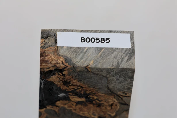 Klon jesionolistny czeczot grafit Ash-leaf Maple Burl Graphite stabilizowane drewno na biżuterię stabilized wood for jewelry