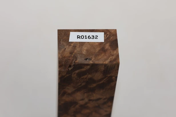 Orzech Kaukaski czeczot Caucasian Walnut Burl stabilizowane drewno na rękojeść noża stabilized wood for knife
