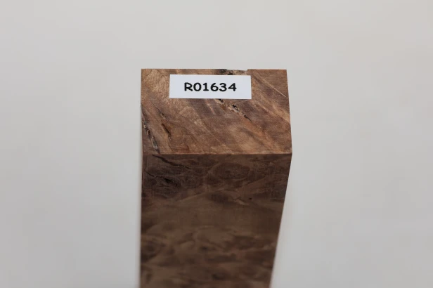Orzech Kaukaski czeczot Caucasian Walnut Burl stabilizowane drewno na rękojeść noża stabilized wood for knife