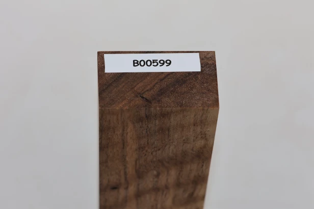 Orzech włoski fala Flame Walnut Wood stabilizowane drewno na biżuterię stabilized wood for jewelry