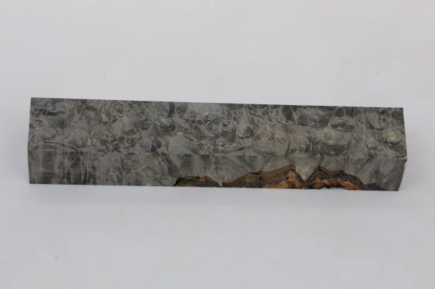 Klon jesionolistny czeczot grafit Ash-leaf Maple Burl Graphite stabilizowane drewno na biżuterię stabilized wood for jewelry