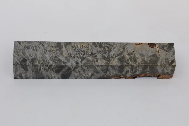 Klon jesionolistny czeczot grafit Ash-leaf Maple Burl Graphite stabilizowane drewno na biżuterię stabilized wood for jewelry