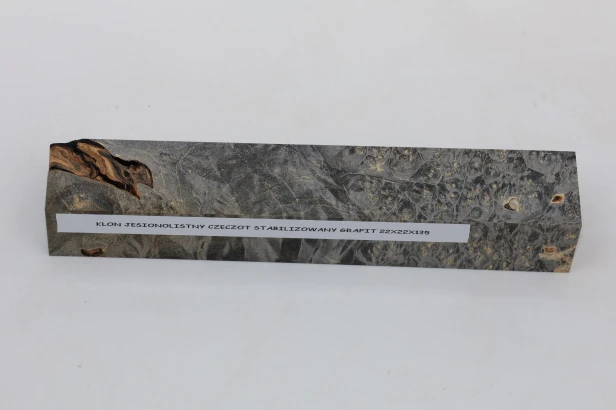 Klon jesionolistny czeczot grafit Ash-leaf Maple Burl Graphite stabilizowane drewno na biżuterię stabilized wood for jewelry