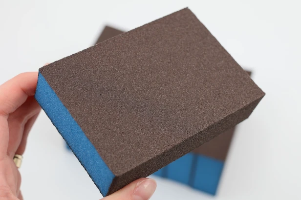 Gąbka ścierna kostka szlifierska czterostronny BLOK POLERSKI 69x98x26 mm Blue Power P120