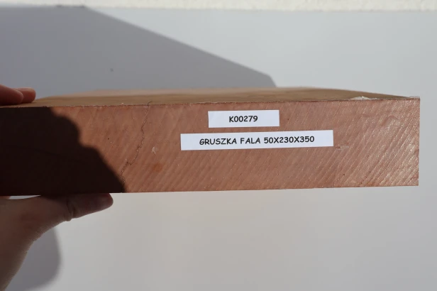 Gruszka fala Pearwood Pear Lumber Flame drewno do toczenia kantówka wood for turning Timber