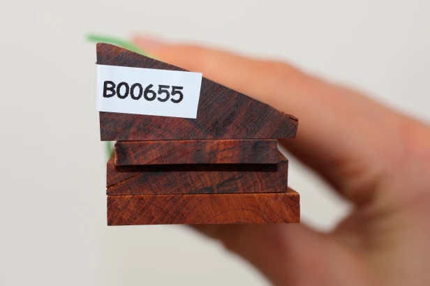 Drewno wężowe Snakewood drewno na biżuterię wood for jewelry