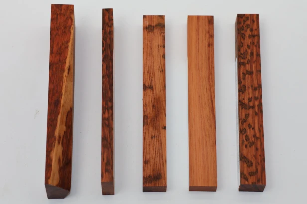 Drewno wężowe Snakewood drewno na biżuterię wood for jewelry