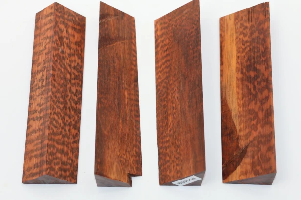 Drewno wężowe Snakewood drewno na biżuterię wood for jewelry