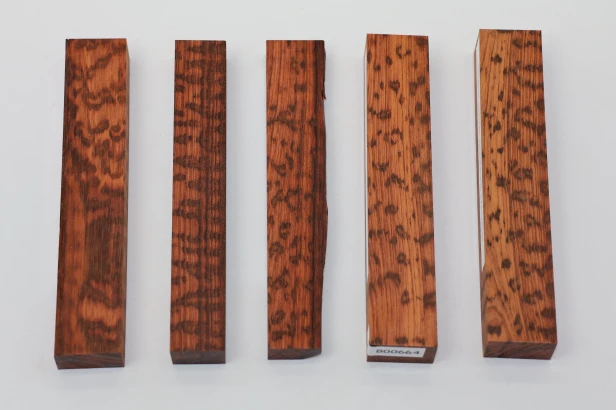 Drewno wężowe Snakewood drewno na biżuterię wood for jewelry