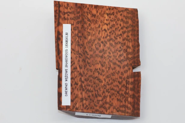 Drewno wężowe Snakewood drewno na biżuterię wood for jewelry