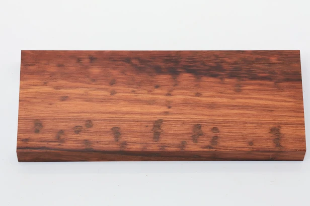 Drewno wężowe Snakewood drewno na biżuterię wood for jewelry
