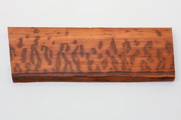 Drewno wężowe Snakewood drewno na biżuterię wood for jewelry