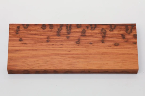 Drewno wężowe Snakewood drewno na biżuterię wood for jewelry