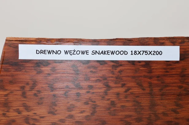 Drewno wężowe Snakewood drewno na biżuterię wood for jewelry