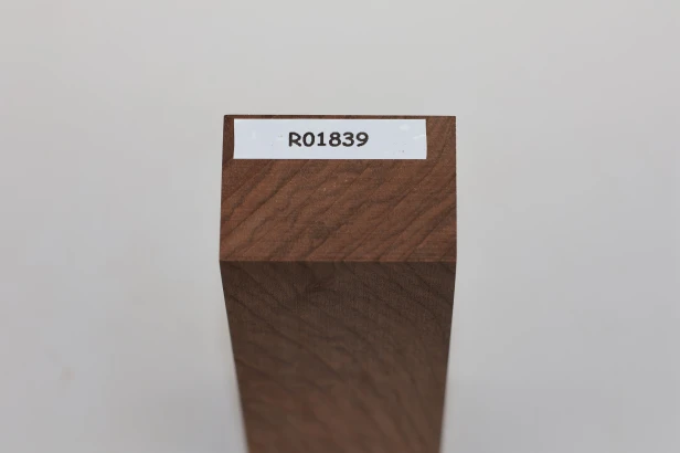 Orzech Kaukaski Caucasian Walnut drewno na rękojeść noża wood for knife