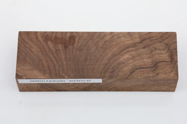 Orzech Kaukaski Caucasian Walnut drewno na rękojeść noża wood for knife