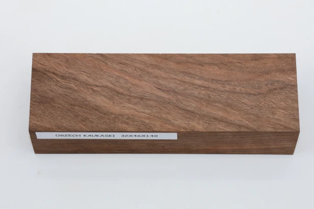 Orzech Kaukaski Caucasian Walnut drewno na rękojeść noża wood for knife