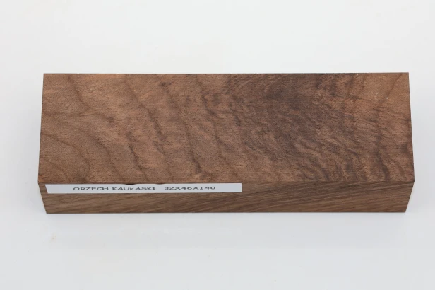 Orzech Kaukaski Caucasian Walnut drewno na rękojeść noża wood for knife