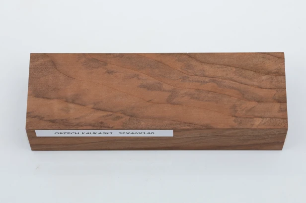 Orzech Kaukaski Caucasian Walnut drewno na rękojeść noża wood for knife