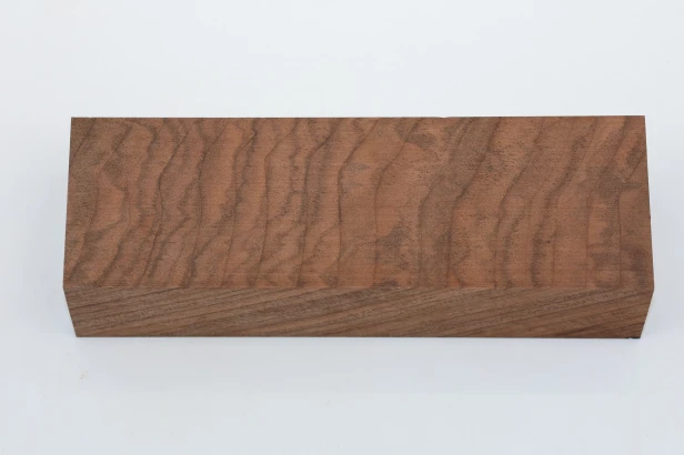Orzech Kaukaski Caucasian Walnut drewno na rękojeść noża wood for knife