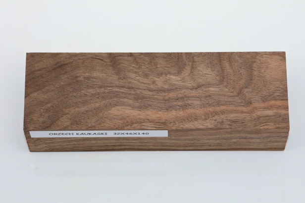 Orzech Kaukaski Caucasian Walnut drewno na rękojeść noża wood for knife