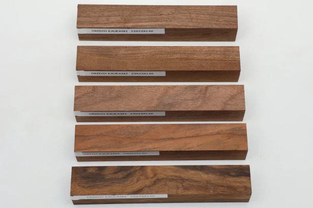 Orzech Kaukaski Caucasian Walnut drewno do toczenia na długopis wood for pen blank