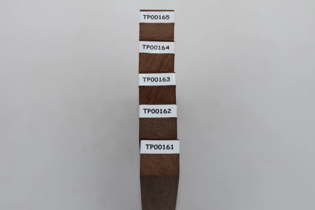 Orzech Kaukaski Caucasian Walnut drewno do toczenia na długopis wood for pen blank