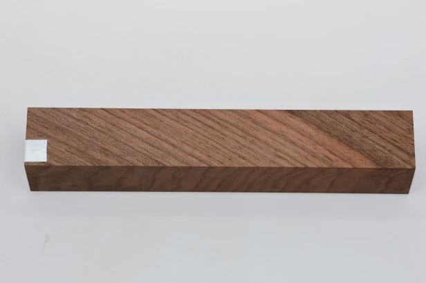 Orzech Kaukaski Caucasian Walnut drewno do toczenia na długopis wood for pen blank