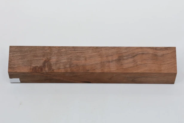 Orzech Kaukaski Caucasian Walnut drewno do toczenia na długopis wood for pen blank