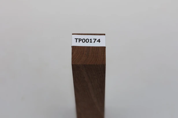 Orzech Kaukaski Caucasian Walnut drewno do toczenia na długopis wood for pen blank
