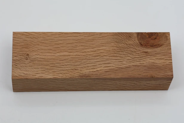 Dąb ostrolistny korkowy Holm Mediterranean Oak Cork drewno na rękojeść noża wood for knife