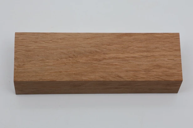 Dąb ostrolistny korkowy Holm Mediterranean Oak Cork drewno na rękojeść noża wood for knife