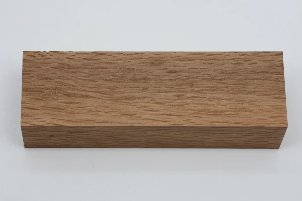 Dąb ostrolistny korkowy Holm Mediterranean Oak Cork drewno na rękojeść noża wood for knife