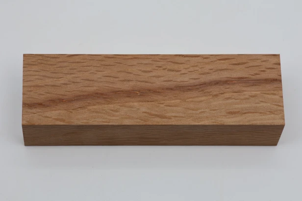 Dąb ostrolistny korkowy Holm Mediterranean Oak Cork drewno na rękojeść noża wood for knife