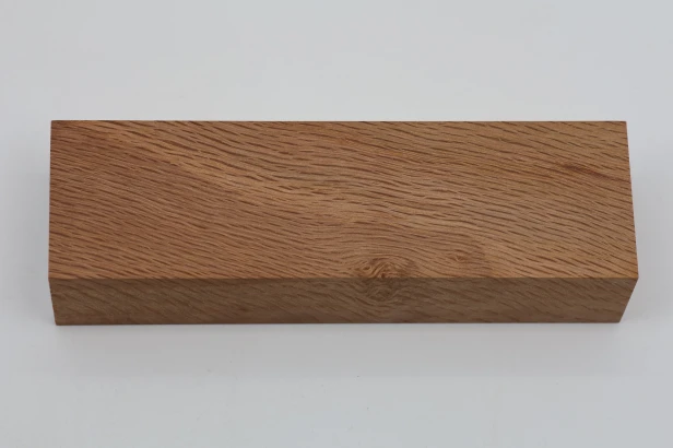 Dąb ostrolistny korkowy Holm Mediterranean Oak Cork drewno na rękojeść noża wood for knife
