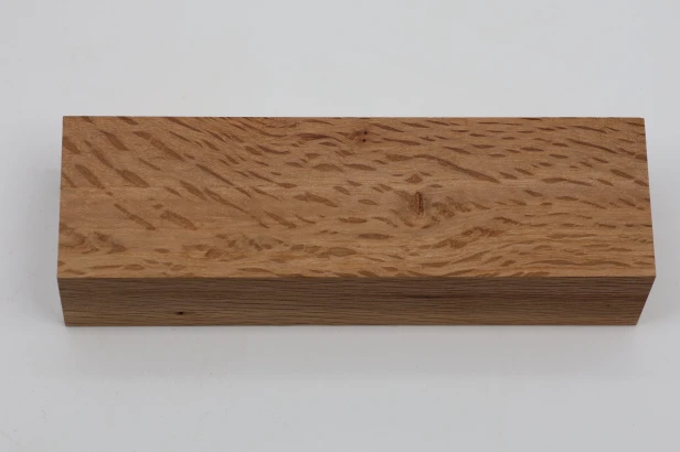 Dąb ostrolistny korkowy Holm Mediterranean Oak Cork drewno na rękojeść noża wood for knife