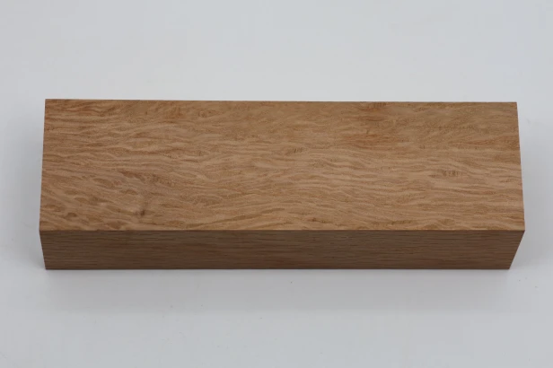 Dąb ostrolistny korkowy Holm Mediterranean Oak Cork drewno na rękojeść noża wood for knife