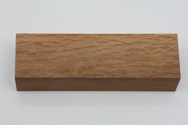 Dąb ostrolistny korkowy Holm Mediterranean Oak Cork drewno na rękojeść noża wood for knife