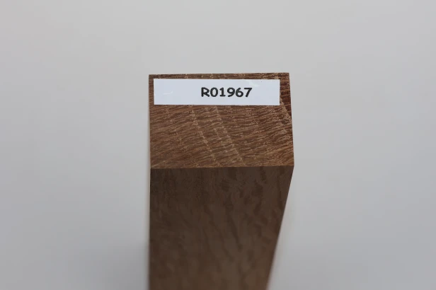 Dąb ostrolistny korkowy Holm Mediterranean Oak Cork drewno na rękojeść noża wood for knife