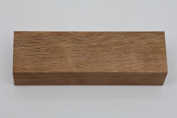 Dąb ostrolistny korkowy Holm Mediterranean Oak Cork drewno na rękojeść noża wood for knife