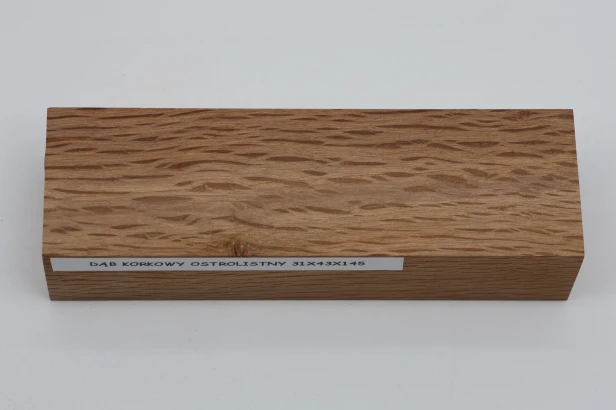 Dąb ostrolistny korkowy Holm Mediterranean Oak Cork drewno na rękojeść noża wood for knife