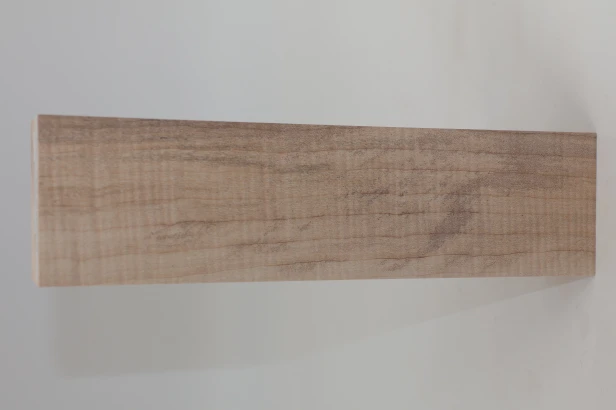 Klon fala Maple Flame drewno do toczenia kantówka wood for turning Timber
