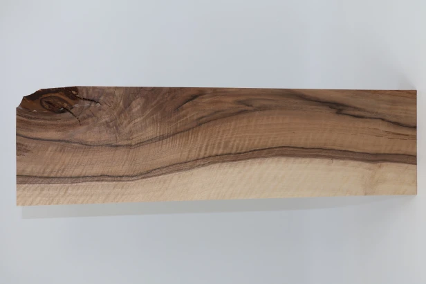 Orzech włoski fala Walnut Flame drewno do toczenia kantówka wood for turning Timber