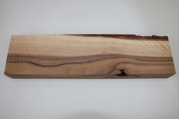 Orzech włoski fala Walnut Flame drewno do toczenia kantówka wood for turning Timber